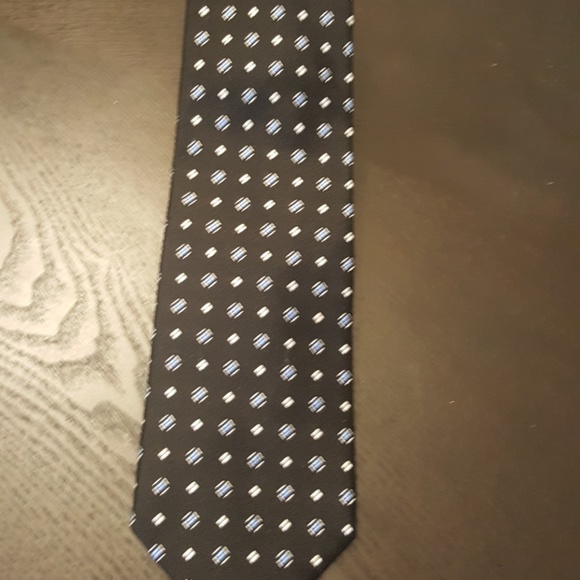 Jos. A. Bank Tie - Picture 3 of 4